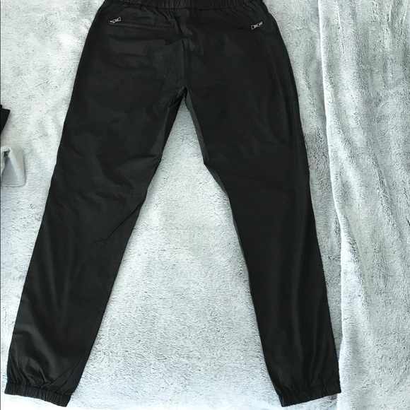 Men's Black 'traveler' Drawstring Jogger Pants - Picture 2 of 6